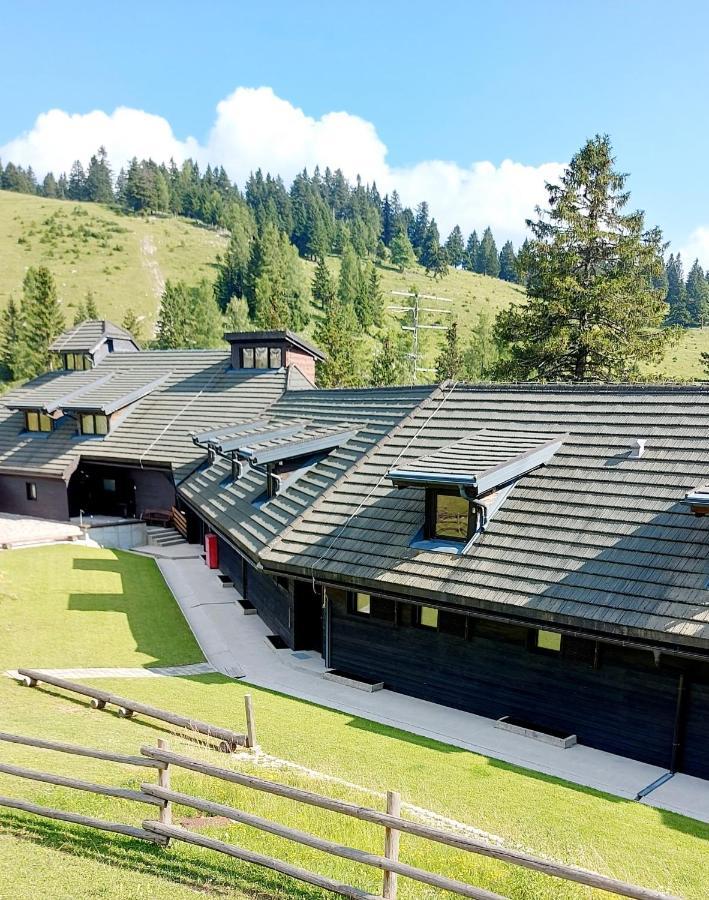 Apartma Krvavec - Cosy Mountain Retreat Cerklje na Gorenjskem Eksteriør bilde