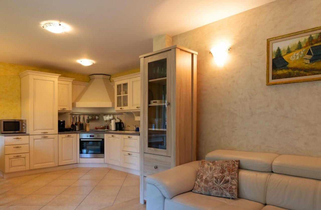 Apartma Krvavec - Cosy Mountain Retreat Cerklje na Gorenjskem Eksteriør bilde